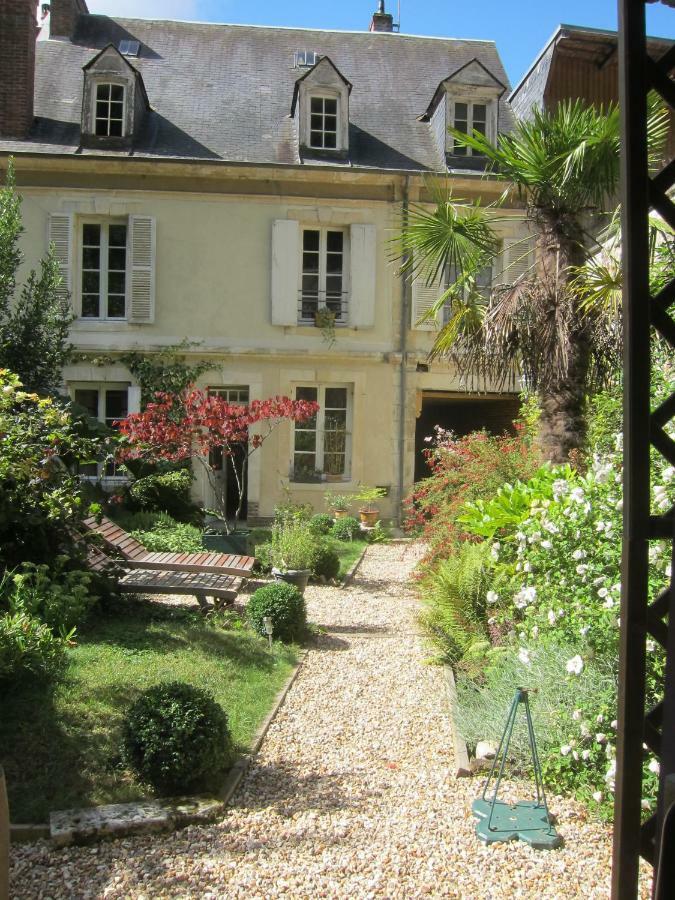 Le Murmure De La Falaise Bed and Breakfast Beaumont-le-Roger Exterior foto