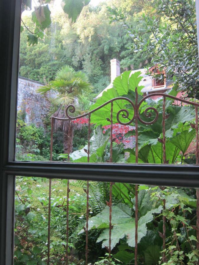 Le Murmure De La Falaise Bed and Breakfast Beaumont-le-Roger Exterior foto